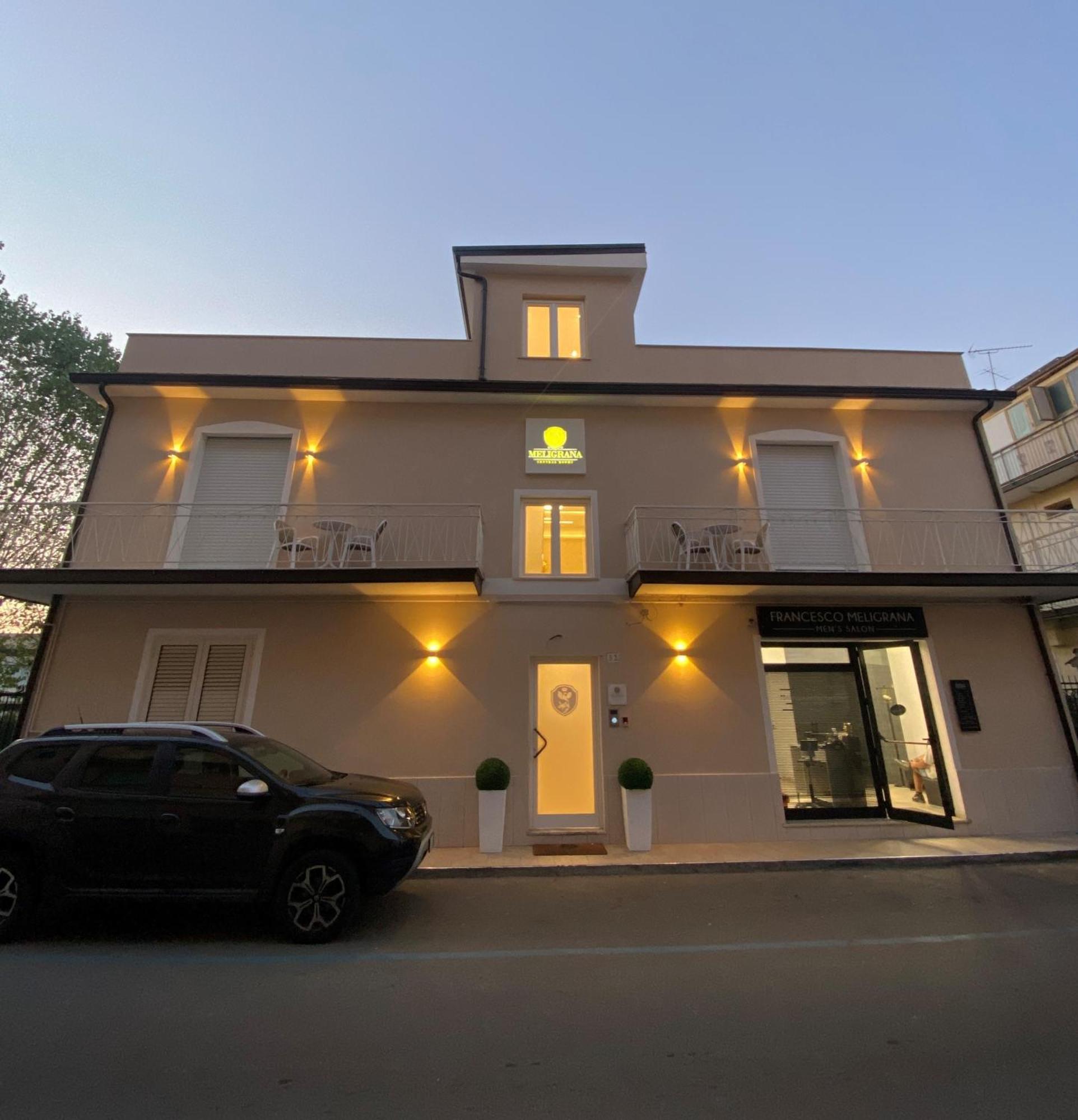 Meligrana Central Rooms Tropea Exterior photo